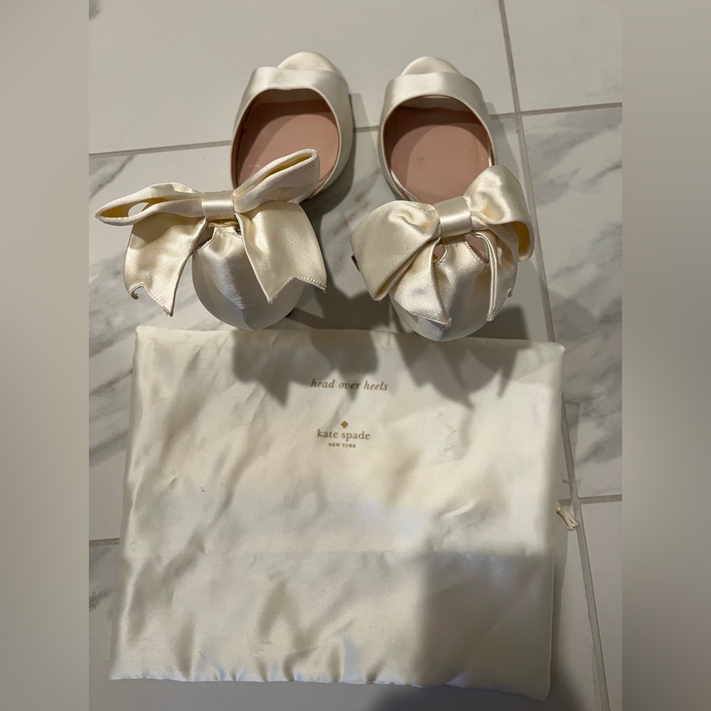 Kate spade sandals with satin bow